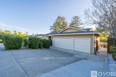 Main picture of 9639 Alcosta Blvd