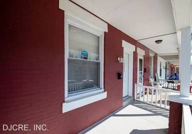 Main picture of 1223 S Peach St