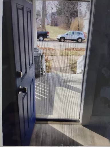 Main picture of 2069 W 83rd St