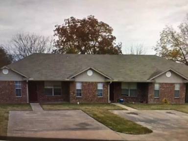 Main picture of 370 Anderson Rd