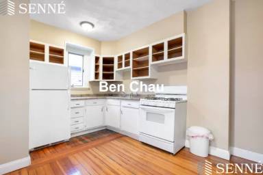 Main picture of 199 Beacon St