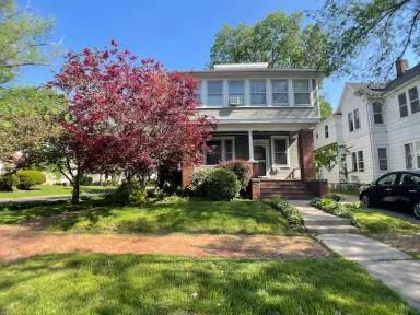 Main picture of 1631 W Callender Ave
