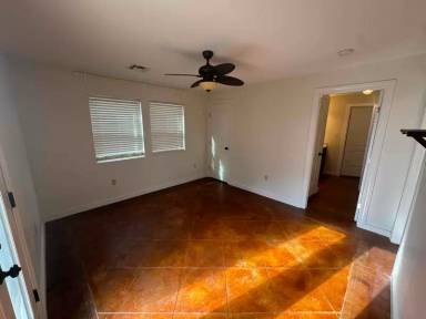 Main picture of 103 Shirley St