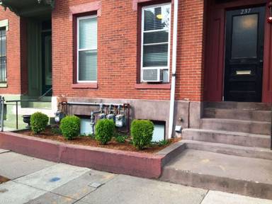 Main picture of 237 Northampton St