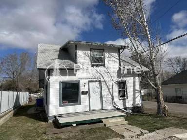 Main picture of 236 W Young St