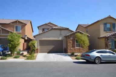 Main picture of 7226 Summer Grove Ave