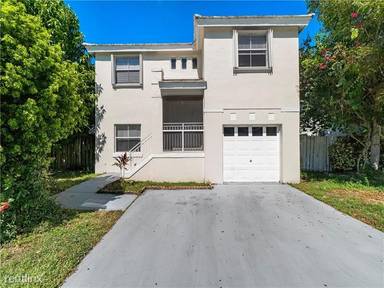 Main picture of 6711 Fern St