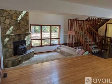 Main picture of 96 Shady Cove Ln