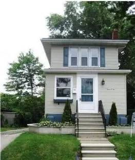 Main picture of 1202 Elm Ave