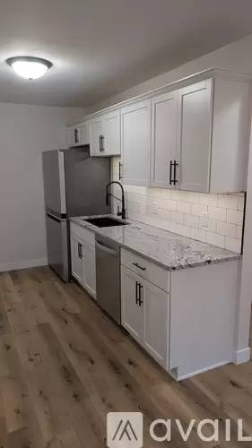 Main picture of 5009 Lee Ave