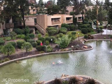 Main picture of Lake Park Condominium