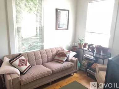 Main picture of 180 Thorndike St