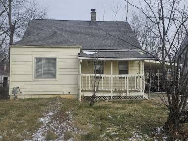 Main picture of 1868 Woodland Ave