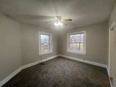 Main picture of 3237 Bainton St