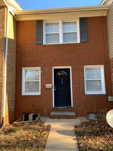 Main picture of 424 W Thomas St
