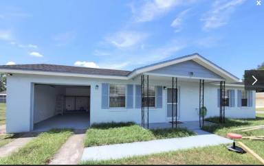 Main picture of 98 Pinata Ct
