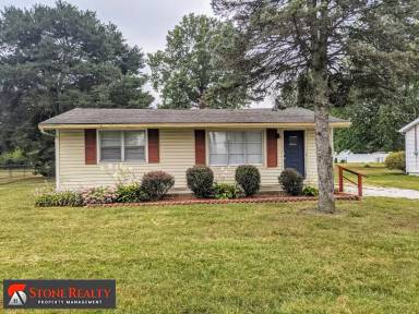 Main picture of 3609 Maple Ave