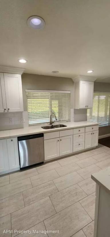 Main picture of 413 Arapaho Pl