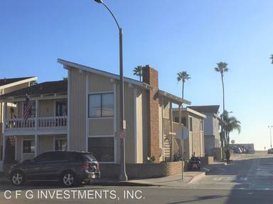 Main picture of 901 E Balboa Blvd