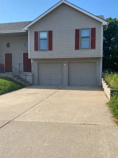 Main picture of 8914 NE 73rd Ct