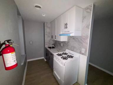 Main picture of 61 Concord St