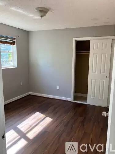 Main picture of 2835 NW 22nd Ave