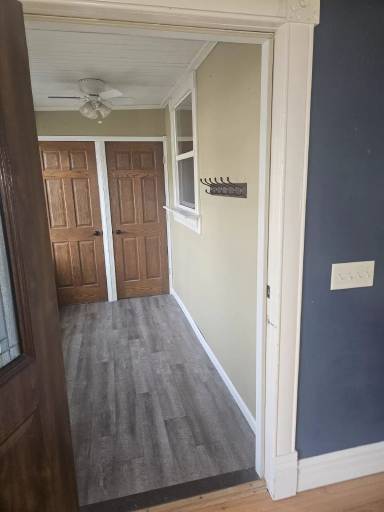 Main picture of 1019 S Prairie St