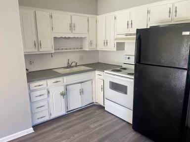 Main picture of 206 S Sugar Creek Blvd