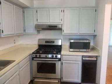 Main picture of 704 Quince Orchard Blvd