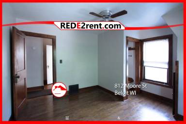 Main picture of 852 Moore St