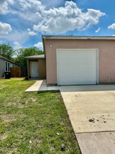 Main picture of 7323 Golf Vista Blvd