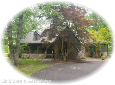 Main picture of 5 Hilltop Ct