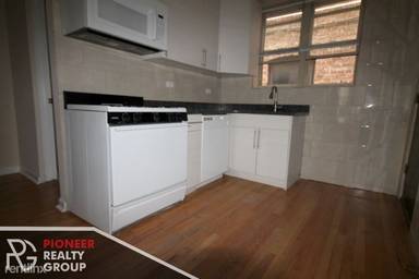 Main picture of 4227 N Paulina St
