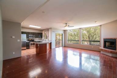 Main picture of 2990 W Trevi Pl
