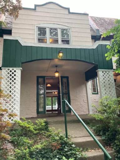 Main picture of 64 W Gowen Ave