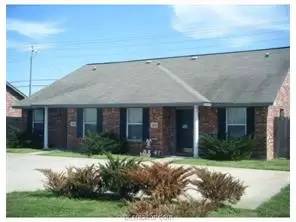 Main picture of 902 Sun Meadow St