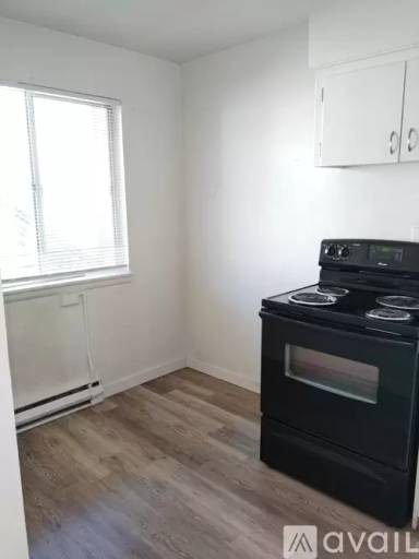 Main picture of 2126 W Pacific Ave