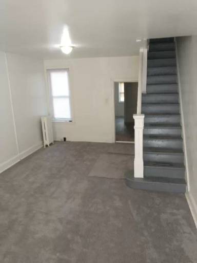 Main picture of 5332 Lesher St