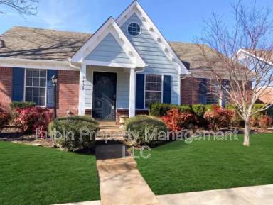 Main picture of 1815 Black Bear Cir E