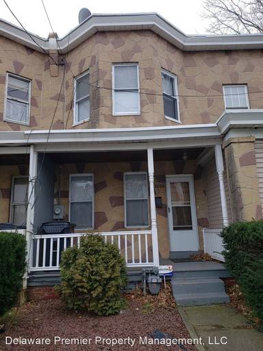 Main picture of 3006 N Washington St