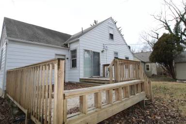 Main picture of 972 Chambers Cir