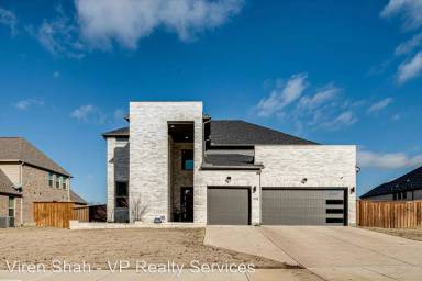 Main picture of 9728 Hickory Hill Rd