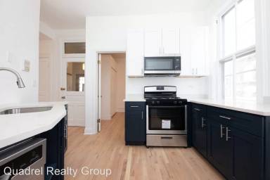 Main picture of 1140 N Winchester Ave