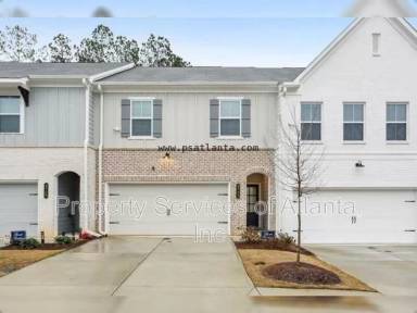 Main picture of 3732 Silvery Way
