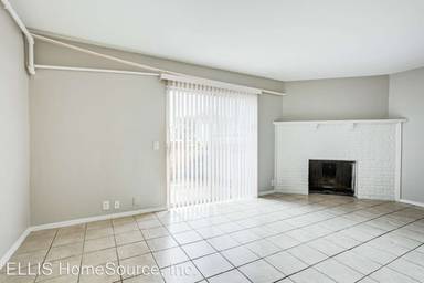 Main picture of 101 Highland Park Ct