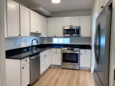 Main picture of 805 McKinley Ave