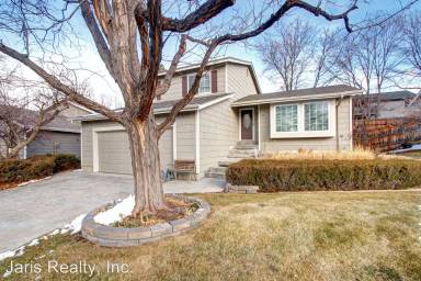 Main picture of 221 Quail Ridge Cir