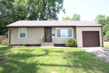 Main picture of 7600 Floyd St
