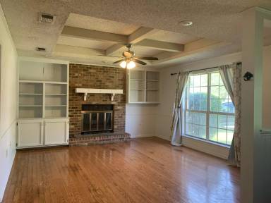 Main picture of 11413 Moultrie Ave