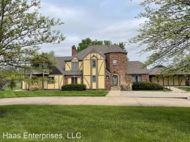 Main picture of 1505 Linn St